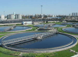 Defoamers for sewage disposal