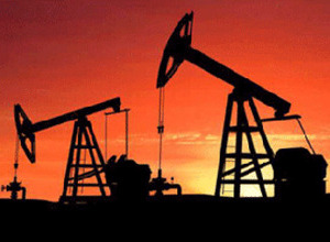 Defoamers for petroleum industries